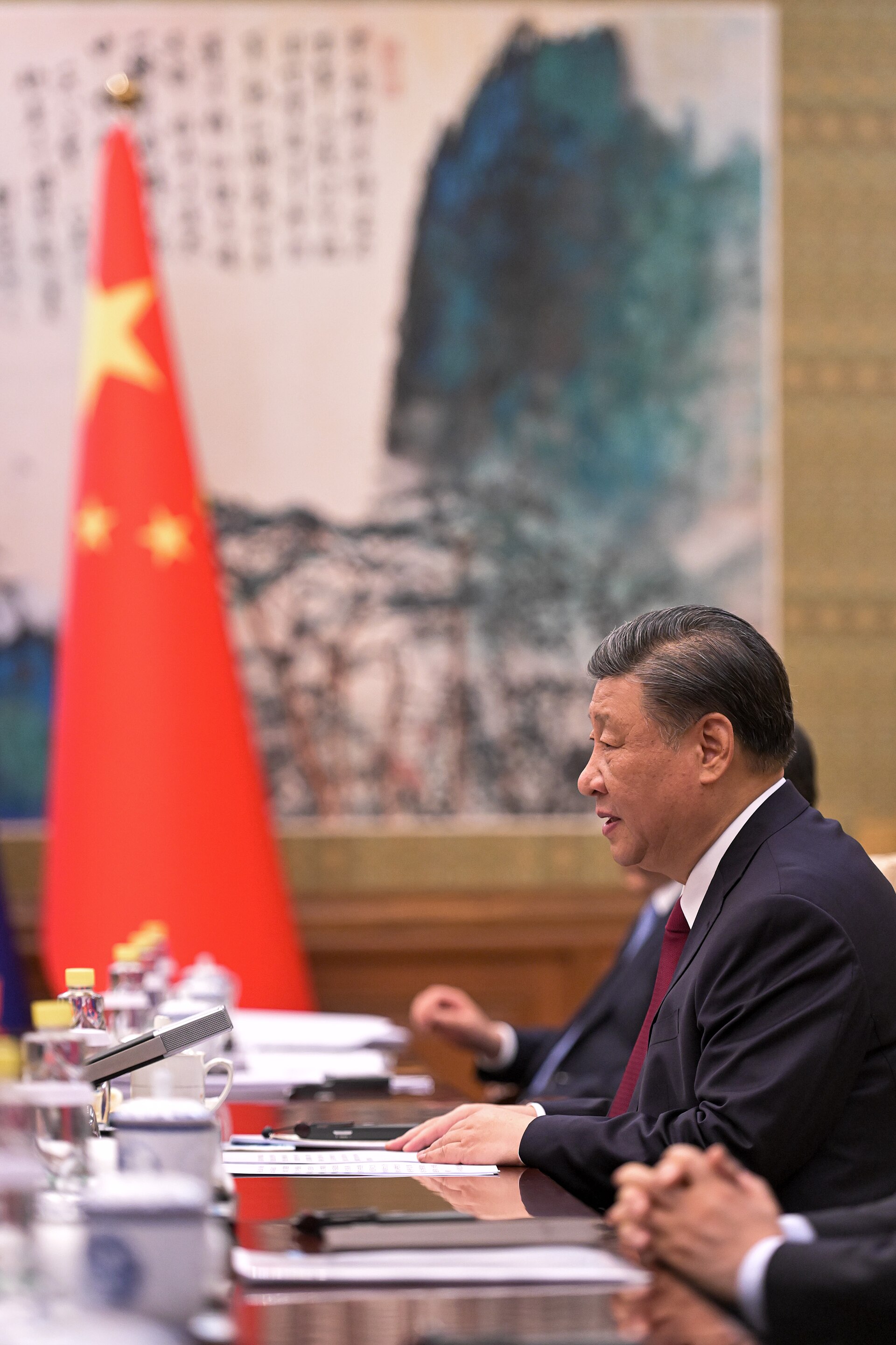Xi Jinping in Beijing, 07.12.2023. Dati Bendo / © European Union, 2023 / EU Audiovisual Centre. Via Wikimedia Commons. Kontextporträt. Lizenzprüfung: 2026-09-26. Xi Jinping in Beijing, 07.12.2023. Dati Bendo / © European Union, 2023 / EU Audiovisual Centre. Via Wikimedia Commons. Kontextporträt. Lizenzprüfung: 2026-09-26.